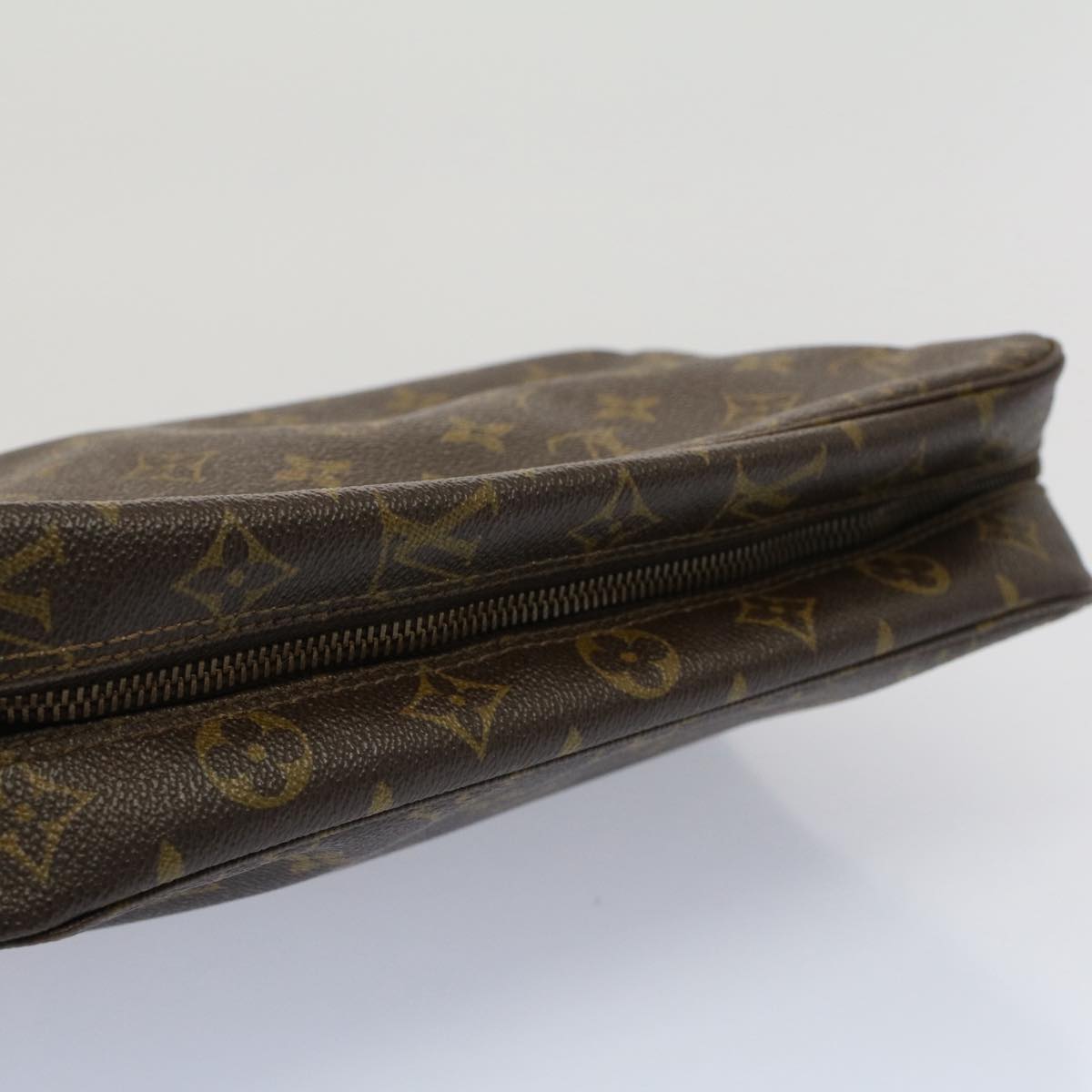 LOUIS VUITTON Monogram Trousse Toilette 28 Clutch Bag M47522 LV Auth 53035