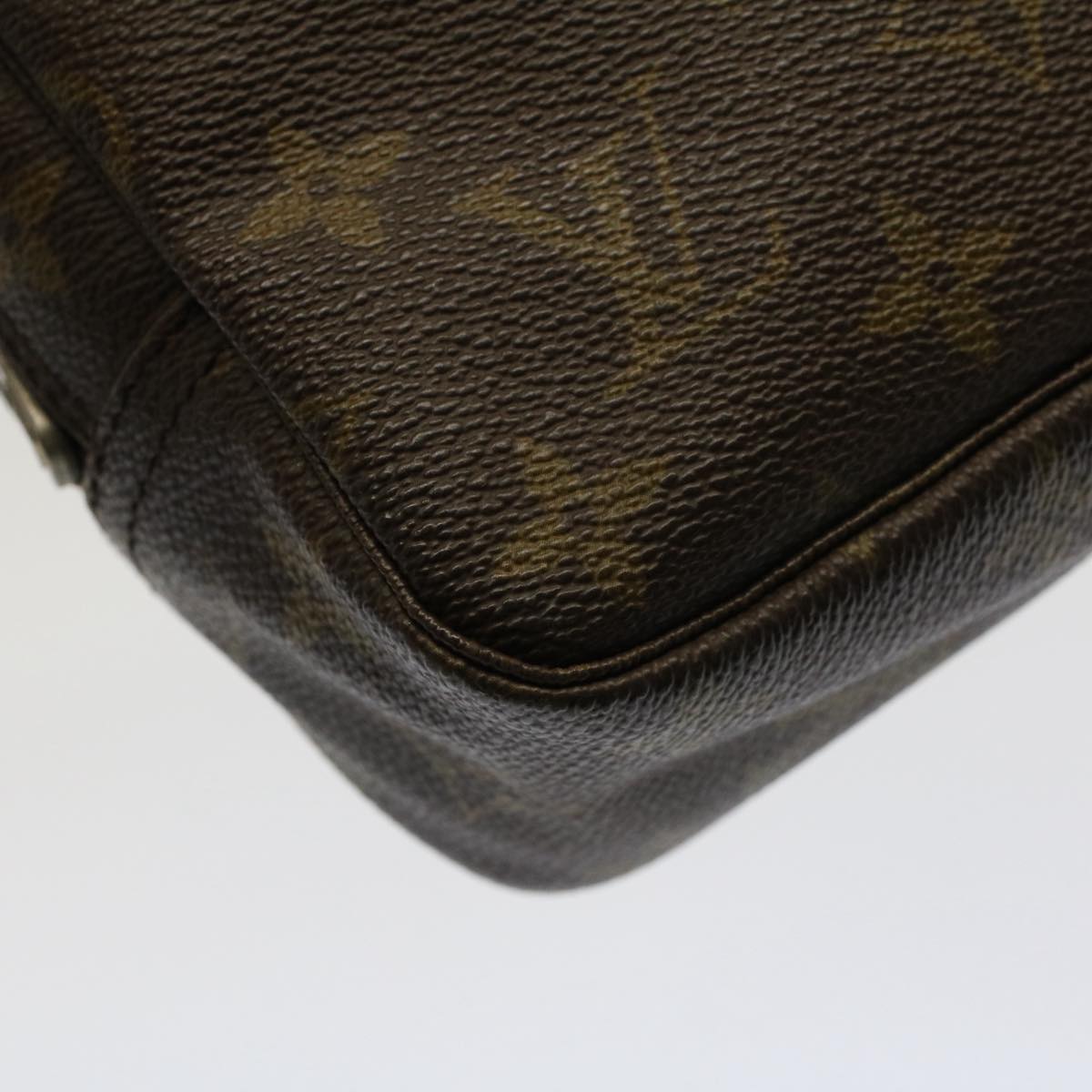 LOUIS VUITTON Monogram Trousse Toilette 23 Clutch Bag M47524 LV Auth 53038