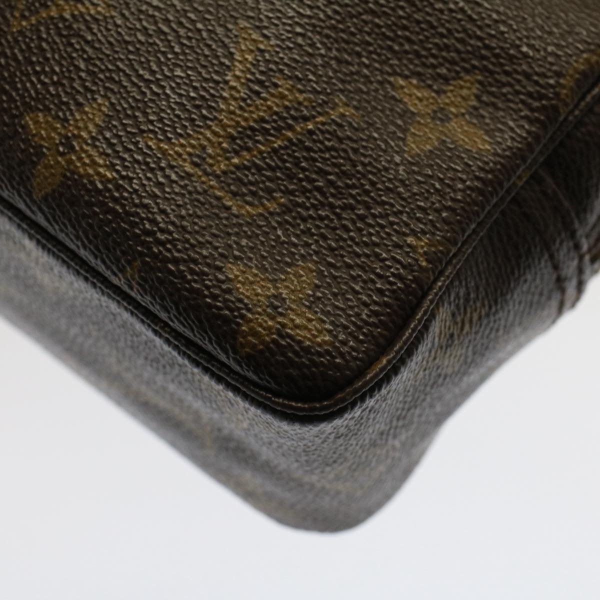 LOUIS VUITTON Monogram Trousse Toilette 23 Clutch Bag M47524 LV Auth 53039