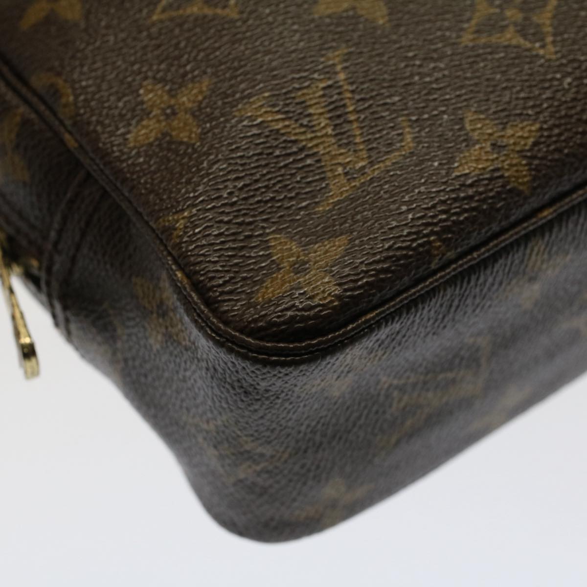 LOUIS VUITTON Monogram Trousse Toilette 23 Clutch Bag M47524 LV Auth 53039