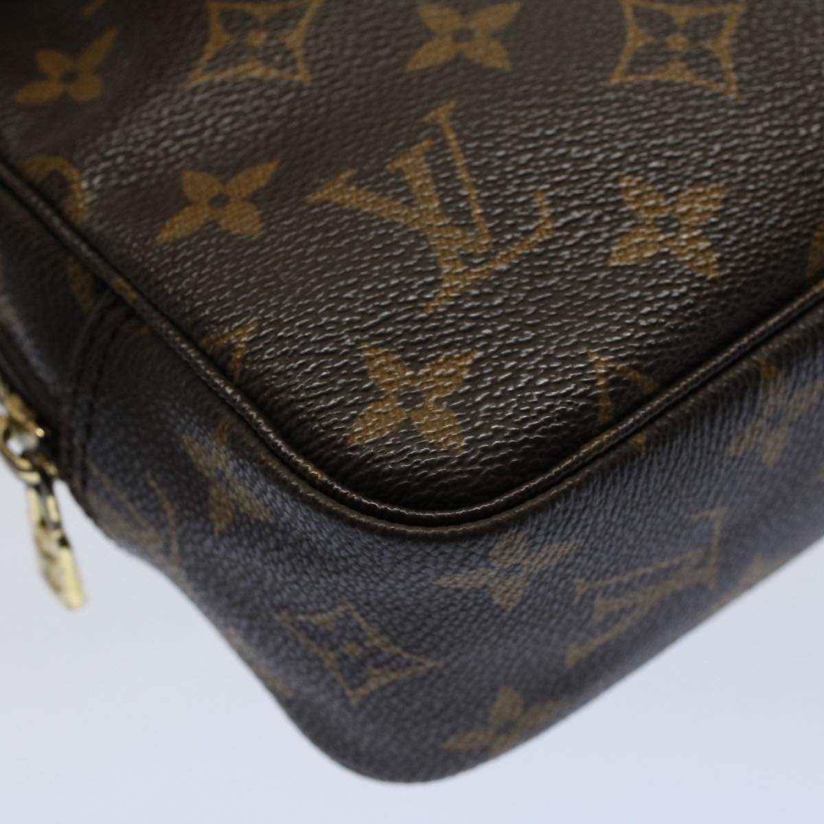 LOUIS VUITTON Monogram Trousse Toilette 23 Clutch Bag M47524 LV Auth 53040