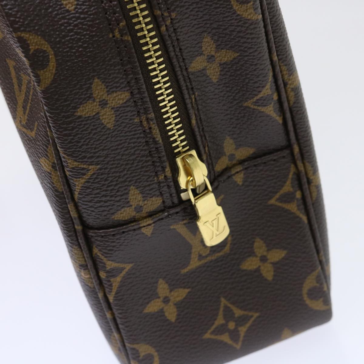 LOUIS VUITTON Monogram Trousse Toilette 28 Clutch Bag M47522 LV Auth 53041A