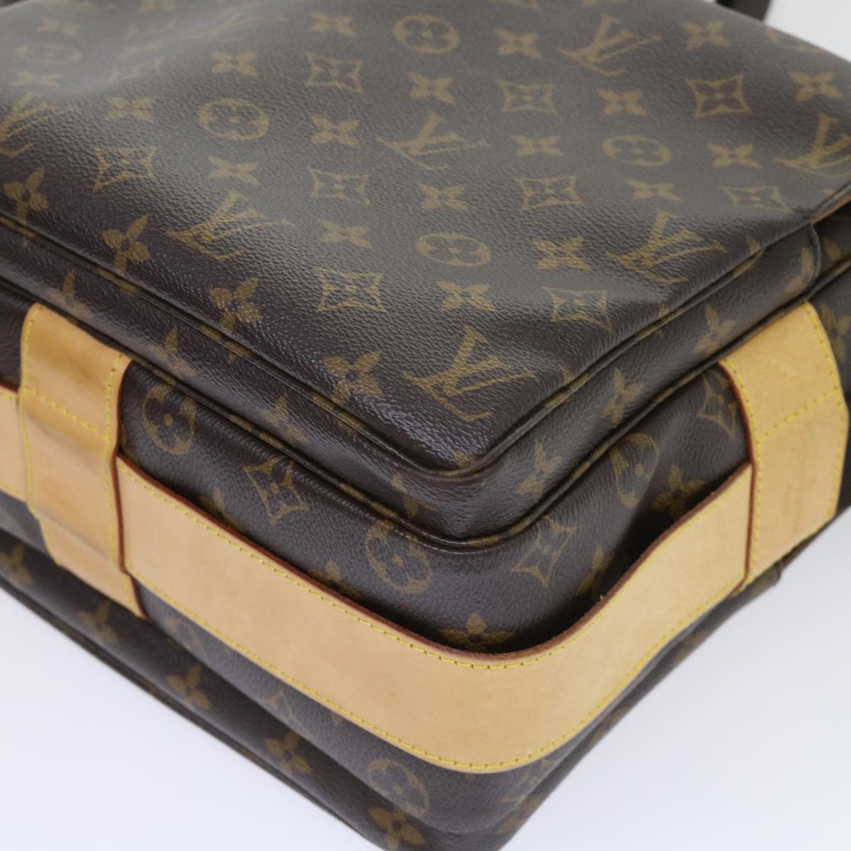 LOUIS VUITTON Monogram Naviglio Shoulder Bag M50205 LV Auth 53067