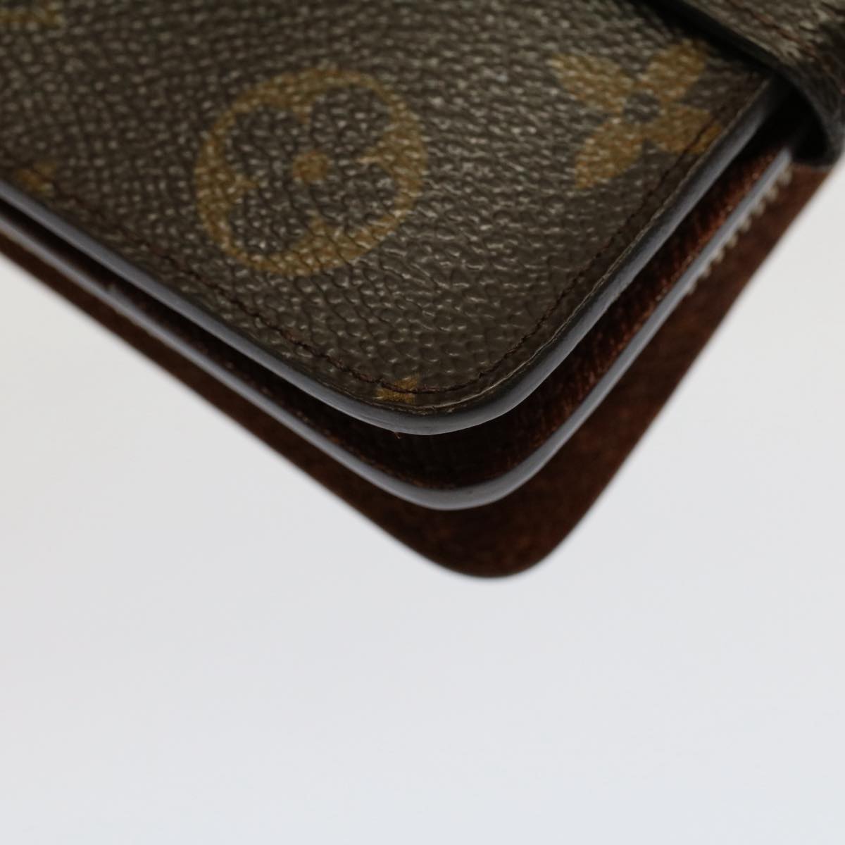 LOUIS VUITTON Monogram Compact Zip Wallet M61667 LV Auth 53117