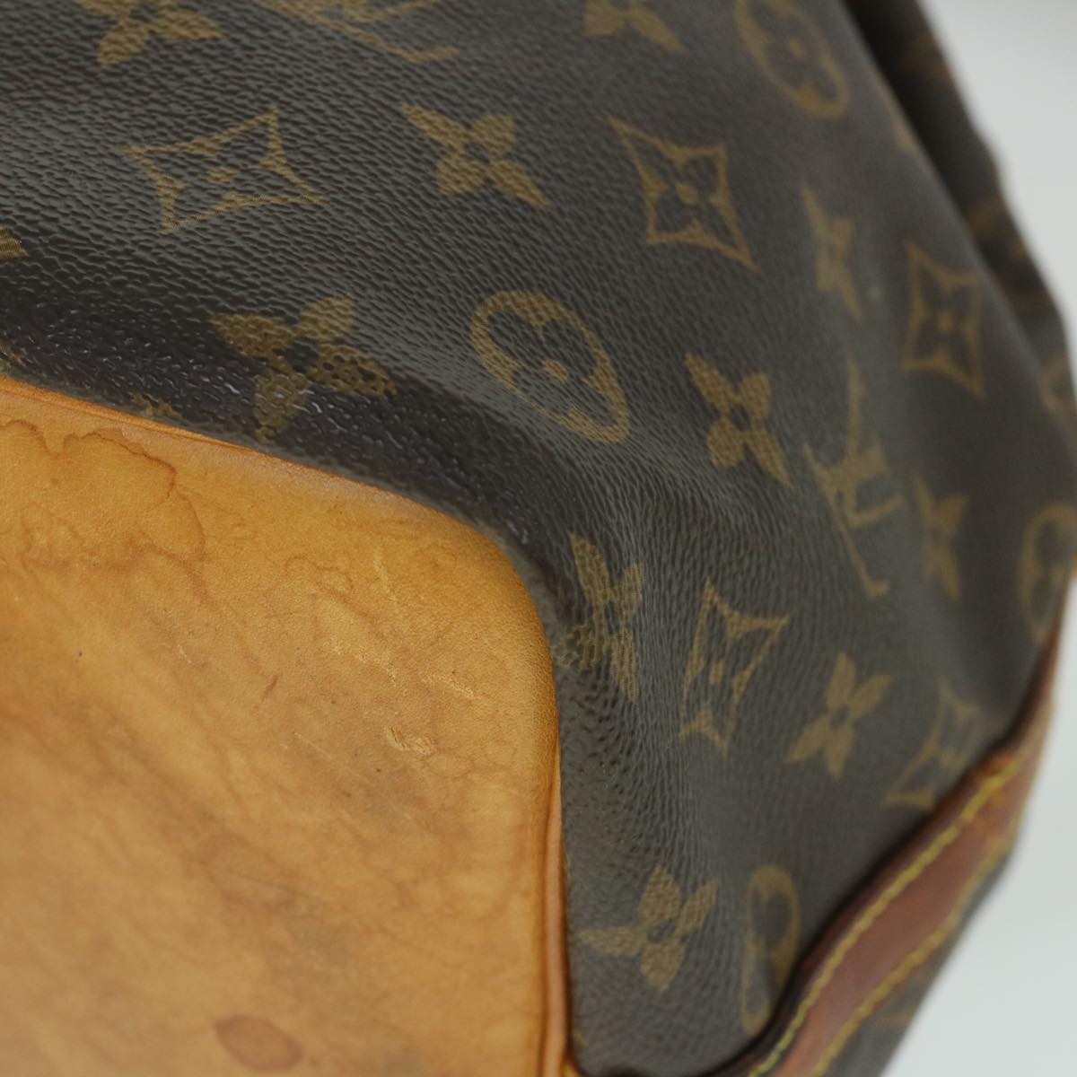 LOUIS VUITTON Monogram Petit Noe Shoulder Bag M42226 LV Auth 53121