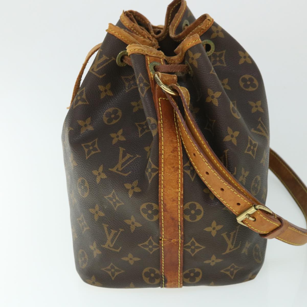 LOUIS VUITTON Monogram Petit Noe Shoulder Bag M42226 LV Auth 53121