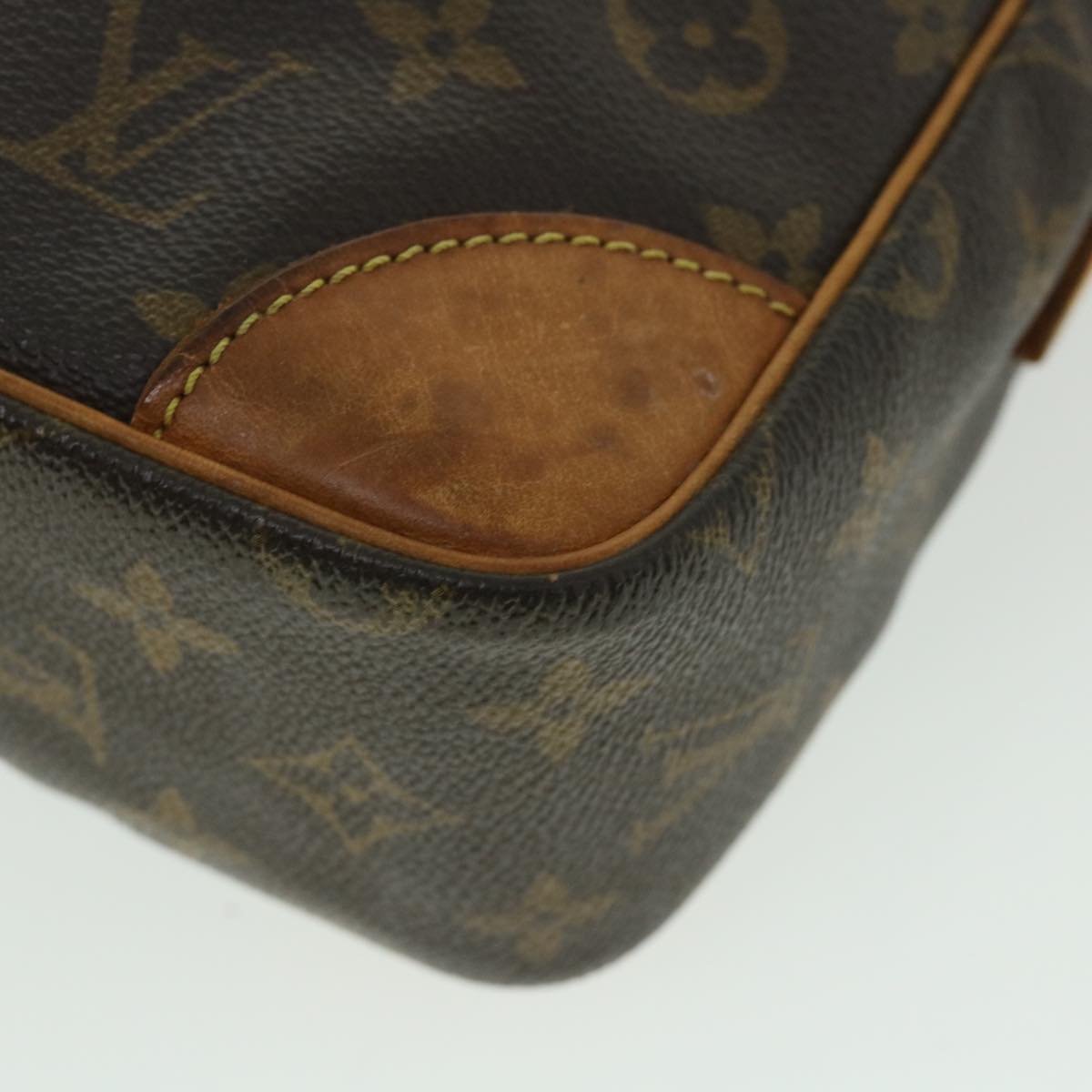 LOUIS VUITTON Monogram Trocadero 30 Shoulder Bag M51272 LV Auth 53140