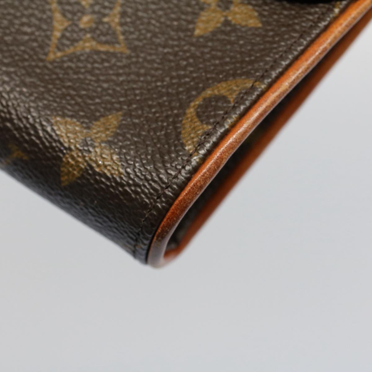 LOUIS VUITTON Monogram Pochette Florentine Waist bag M51855 LV Auth 53160