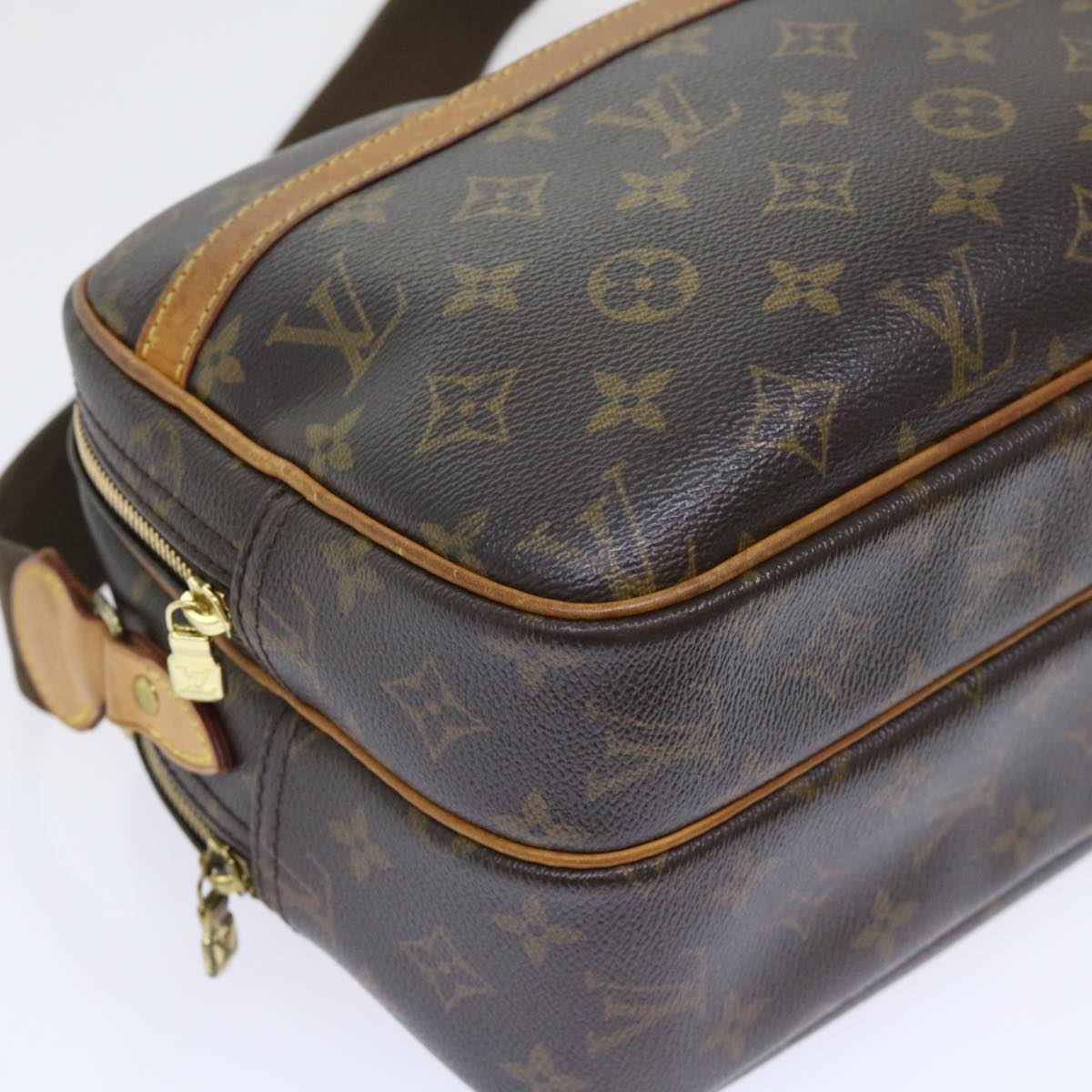 LOUIS VUITTON Monogram Reporter PM Shoulder Bag M45254 LV Auth 53182