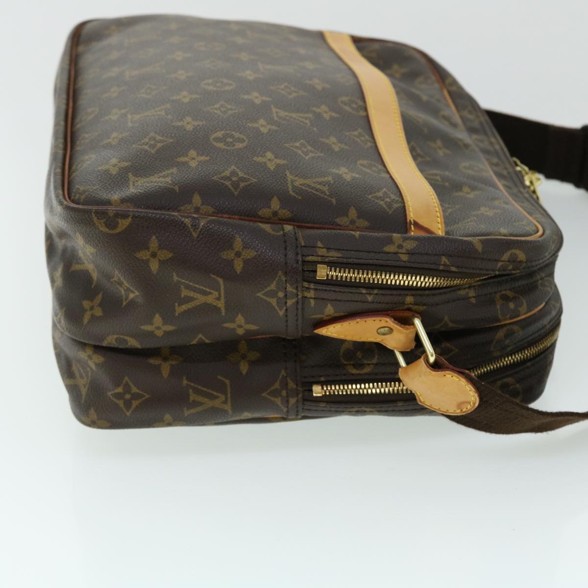 LOUIS VUITTON Monogram Reporter GM Shoulder Bag M45252 LV Auth 53183