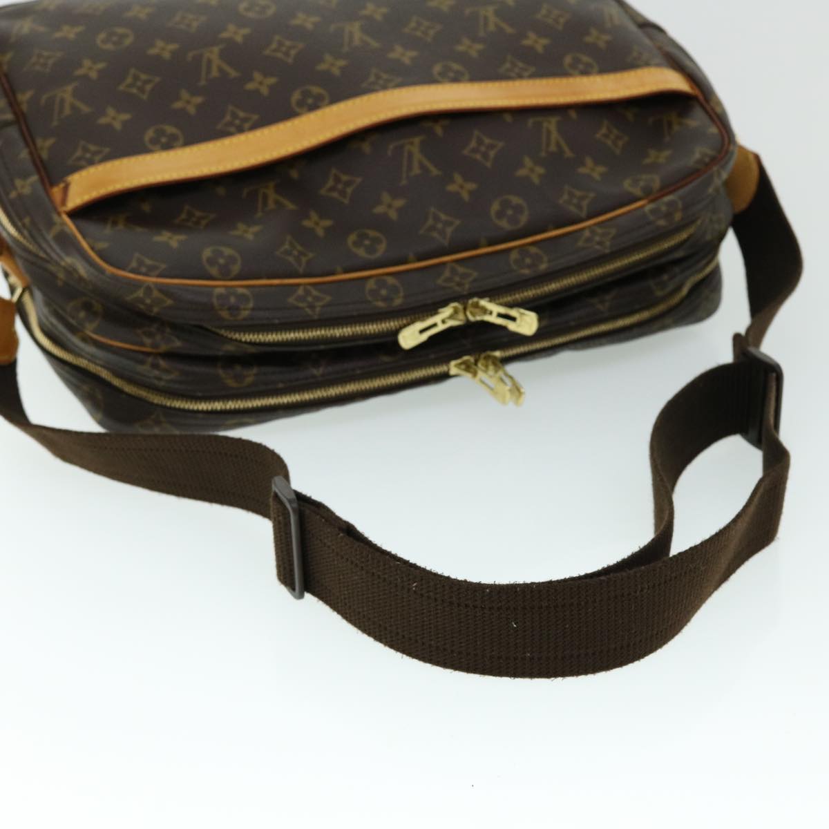 LOUIS VUITTON Monogram Reporter GM Shoulder Bag M45252 LV Auth 53183