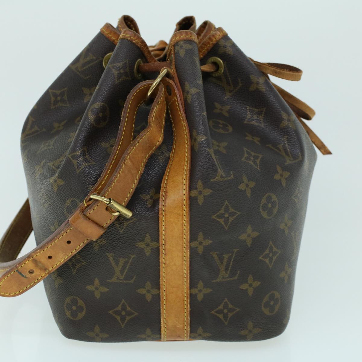 LOUIS VUITTON Monogram Petit Noe Shoulder Bag M42226 LV Auth 53243