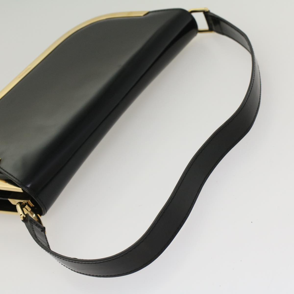 GUCCI Shoulder Bag Enamel Black Auth 53259