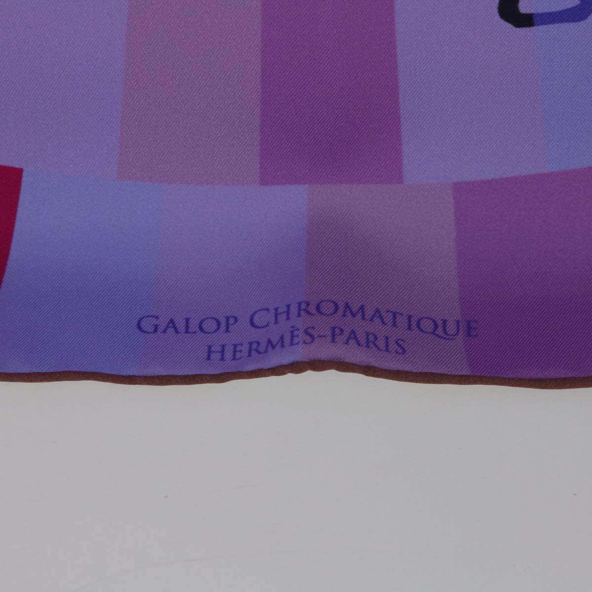 HERMES Carre 90 GALOP CHROMATIQUE Scarf Silk Purple Orange Multicolor Auth 53286