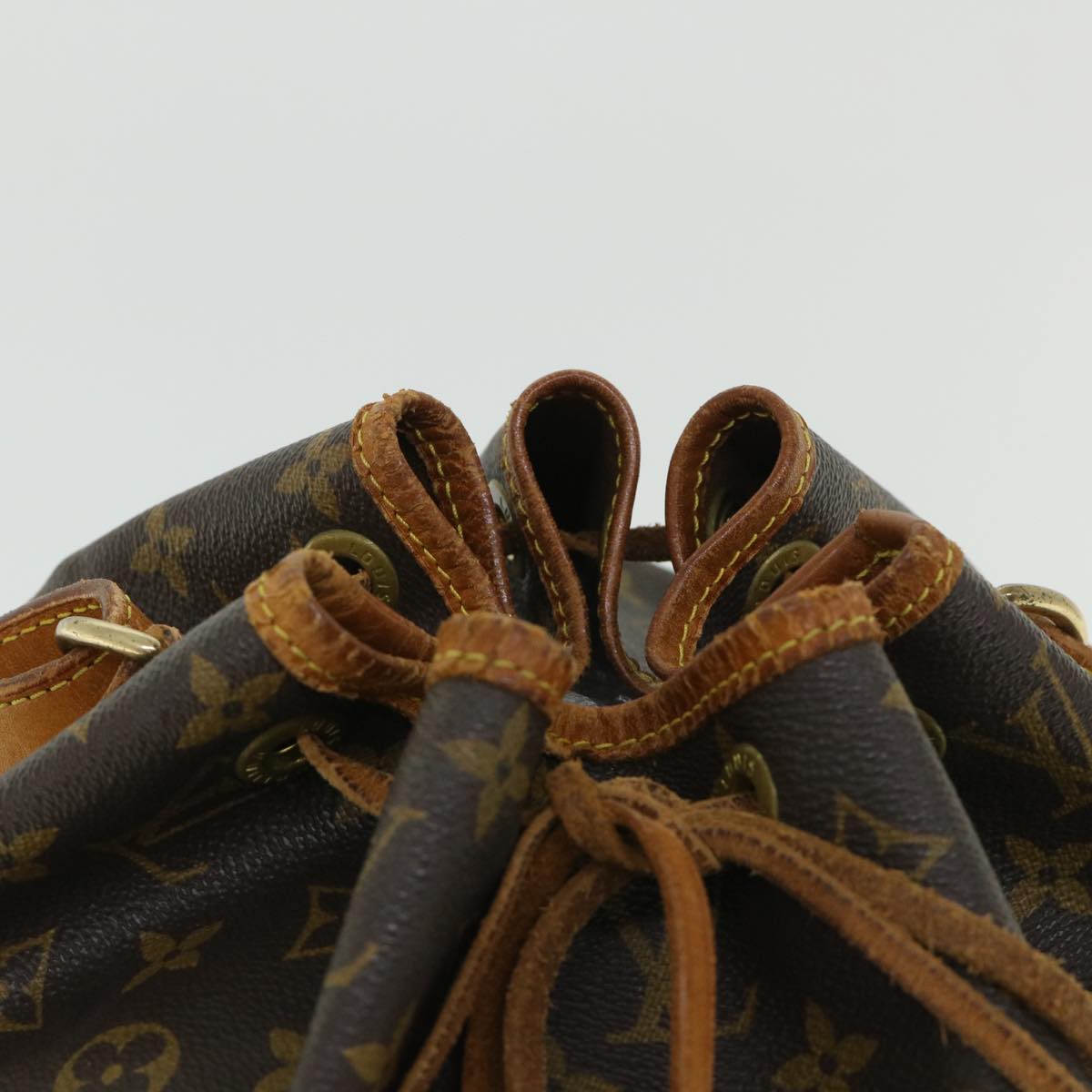 LOUIS VUITTON Monogram Petit Noe Shoulder Bag M42226 LV Auth 53336