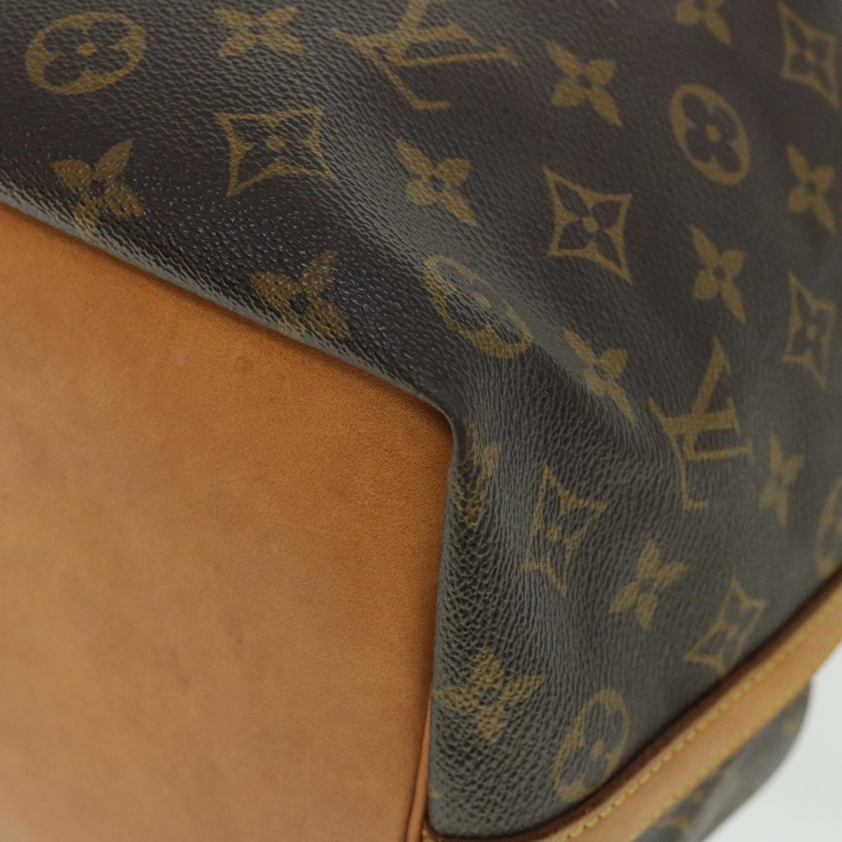 LOUIS VUITTON Monogram Petit Noe Shoulder Bag M42226 LV Auth 53360