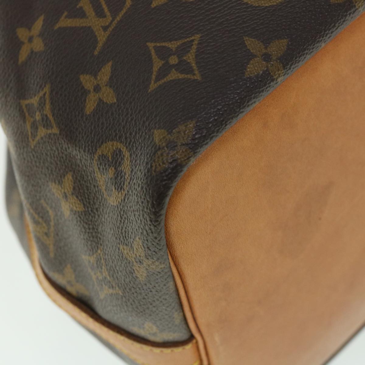 LOUIS VUITTON Monogram Petit Noe Shoulder Bag M42226 LV Auth 53360