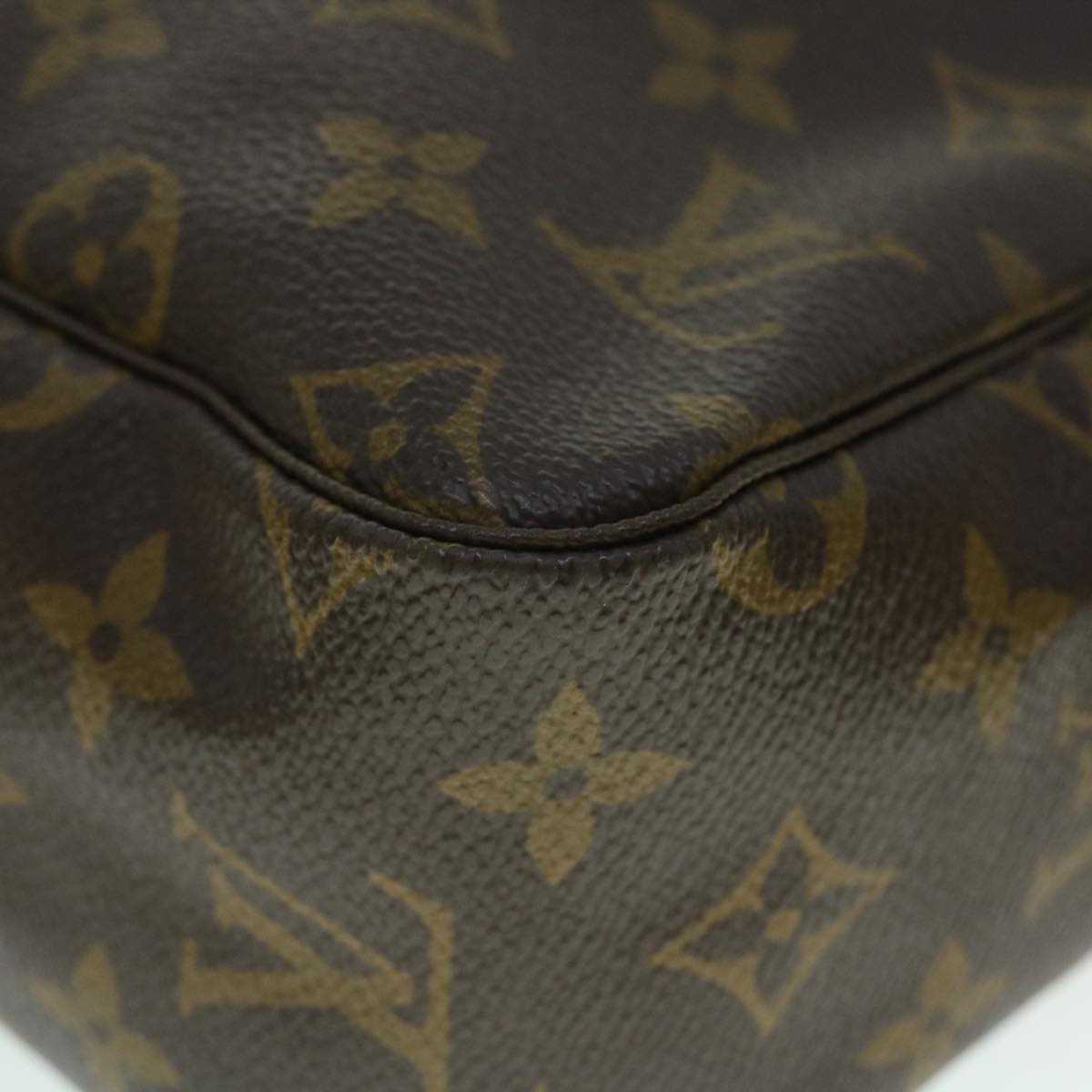 LOUIS VUITTON Monogram Trousse Toilette 28 Clutch Bag M47522 LV Auth 53435