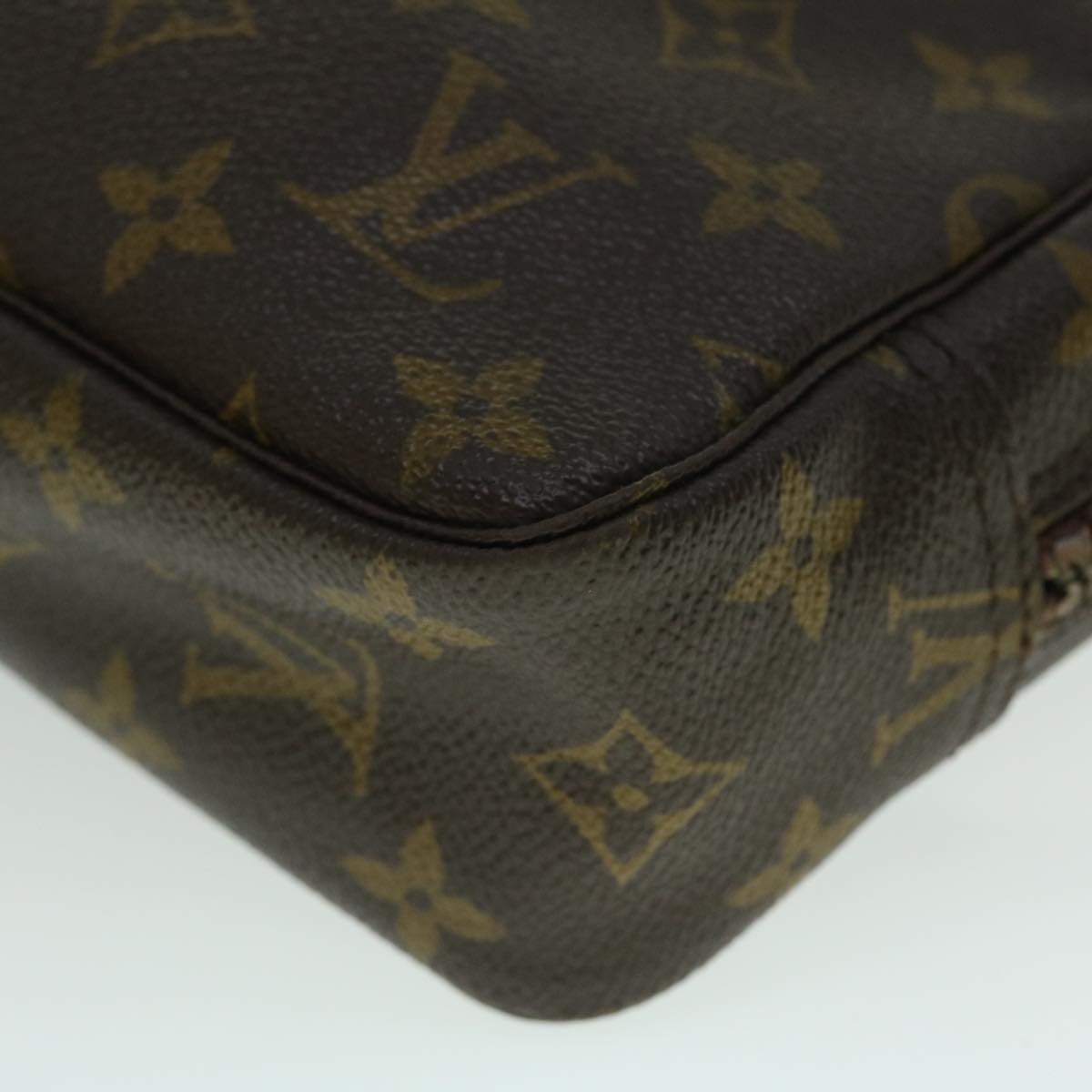 LOUIS VUITTON Monogram Trousse Toilette 23 Clutch Bag M47524 LV Auth 53440