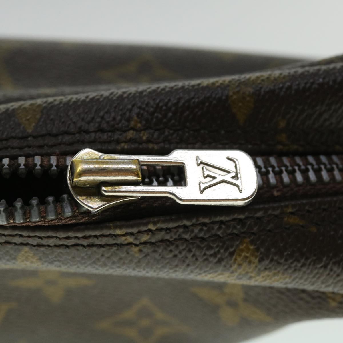 LOUIS VUITTON Monogram Trousse Toilette 23 Clutch Bag M47524 LV Auth 53440