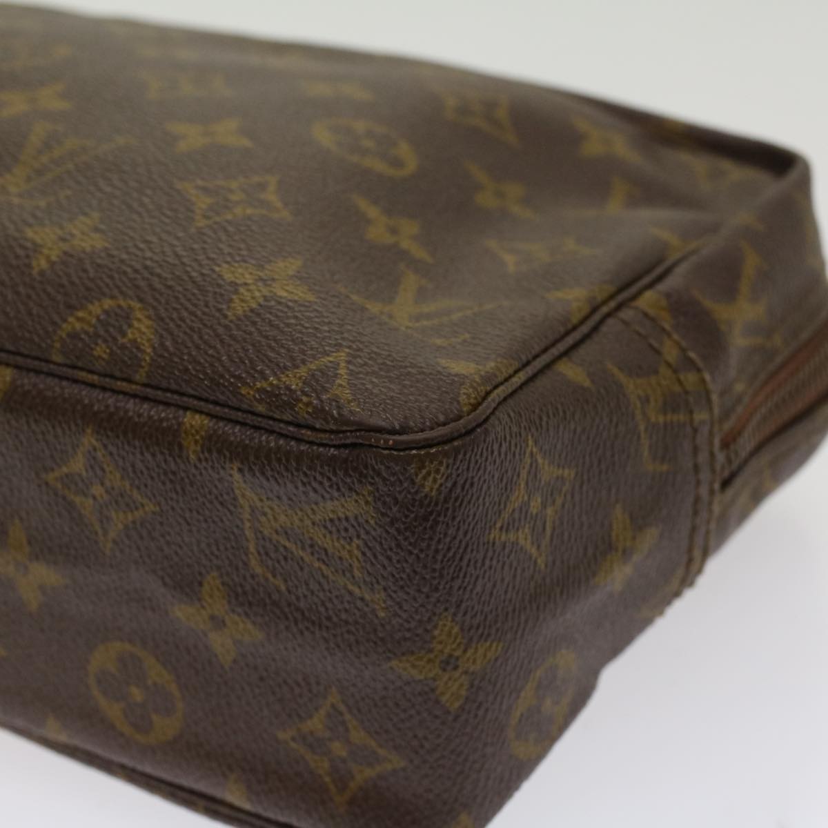 LOUIS VUITTON Monogram Trousse Toilette 28 Clutch Bag M47522 LV Auth 53483