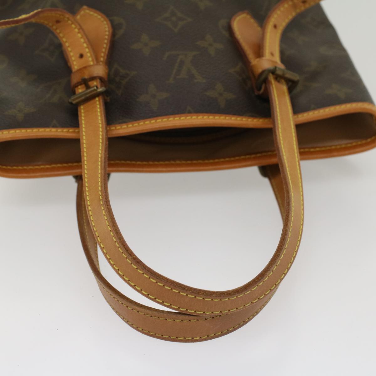 LOUIS VUITTON Monogram Bucket PM Shoulder Bag M42238 LV Auth 53590