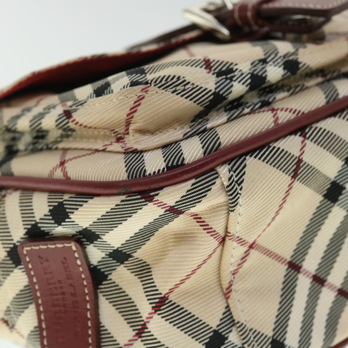 BURBERRY Nova Check Blue Label Shoulder Bag Nylon Leather Beige Red Auth 53781