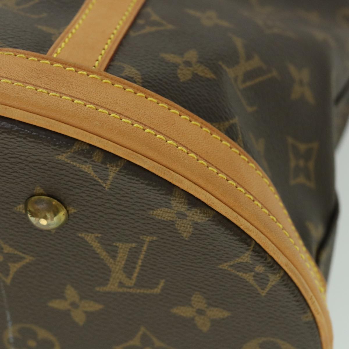 LOUIS VUITTON Monogram Bucket GM Shoulder Bag M42236 LV Auth 53836