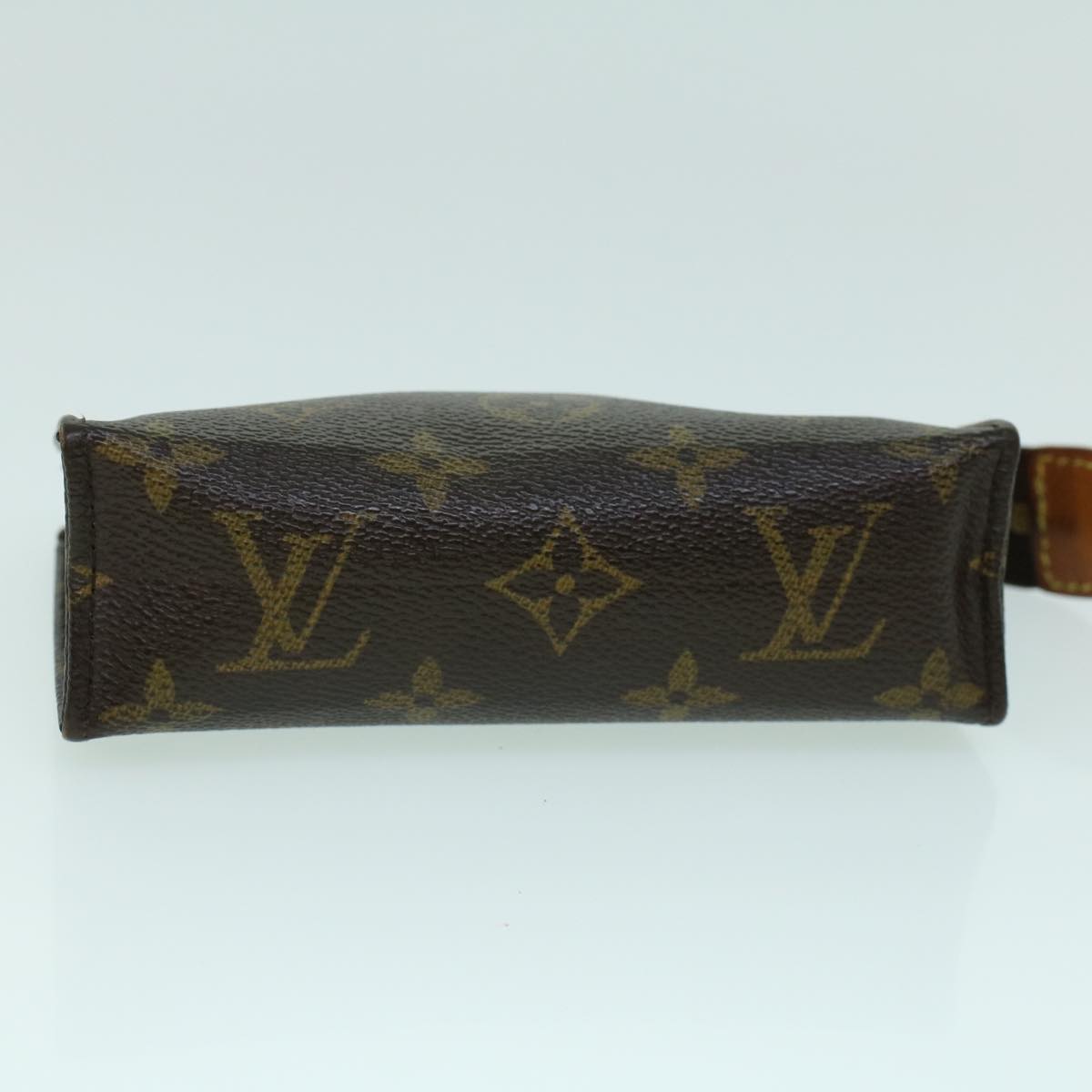 LOUIS VUITTON Monogram Poche Toilette 15 Pouch M47546 LV Auth 53873