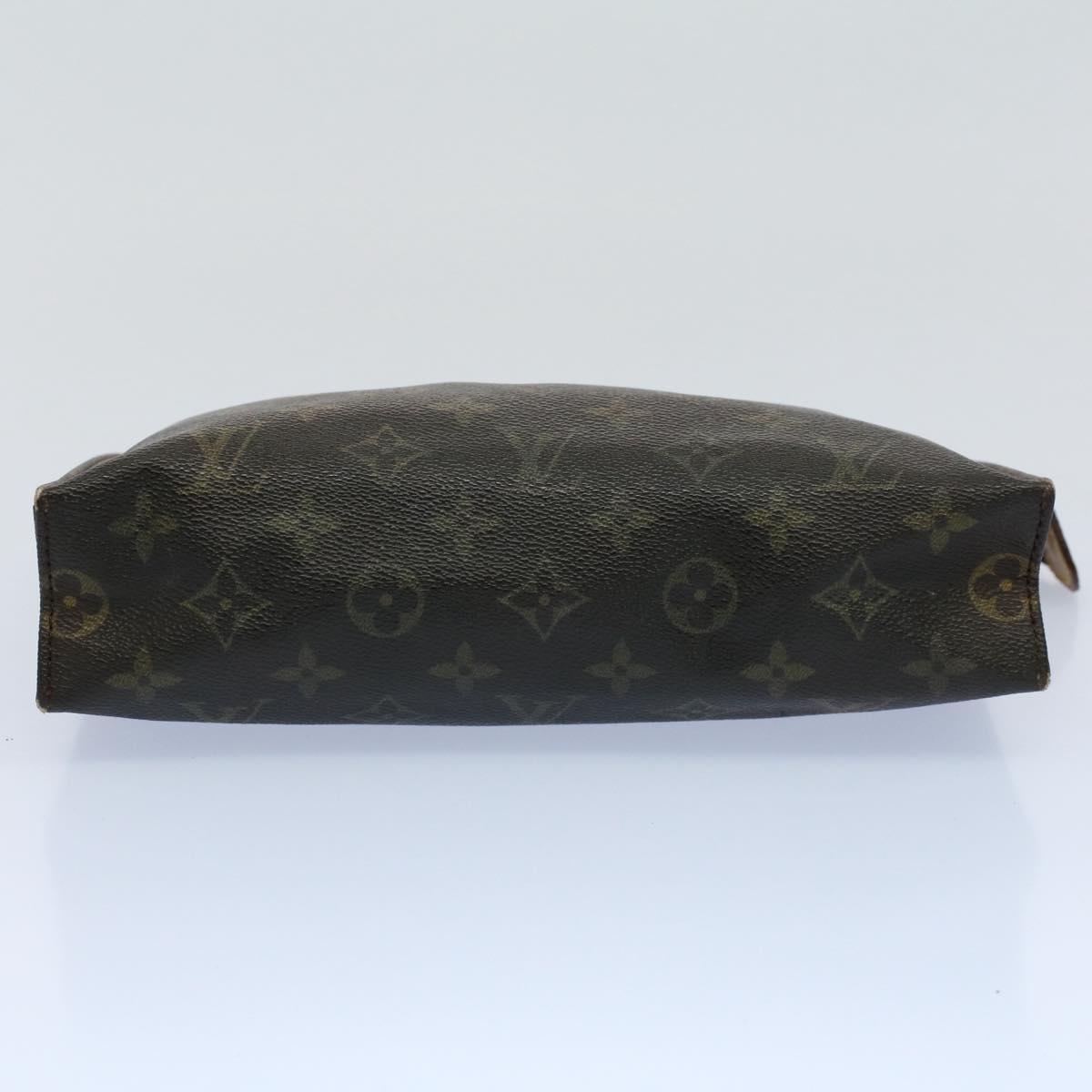 LOUIS VUITTON Monogram Poche Toilette 26 Pouch M47542 LV Auth 53884