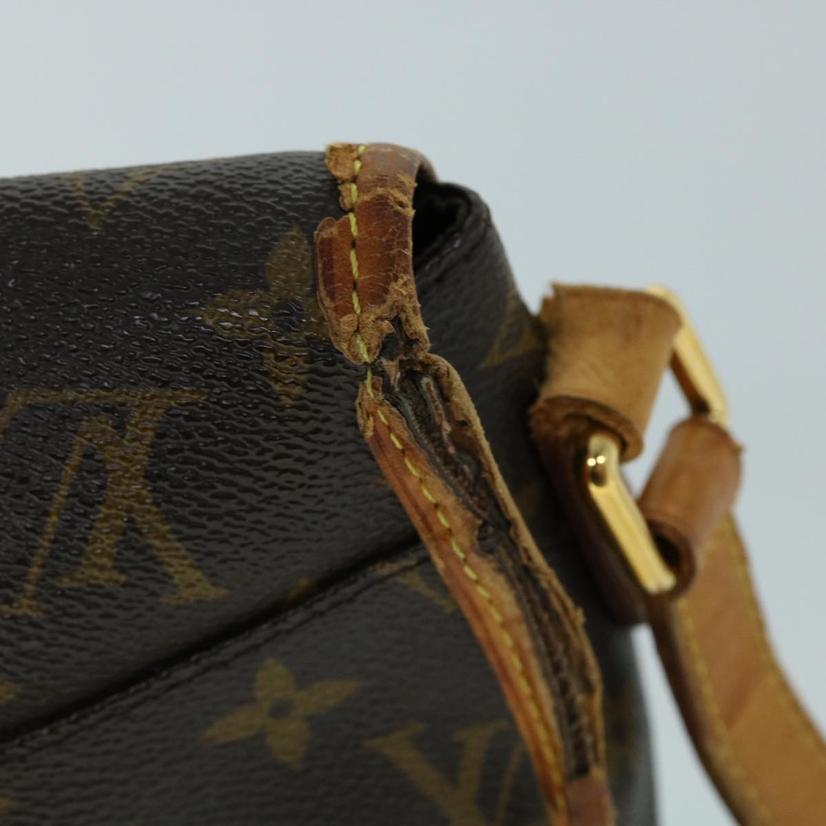 LOUIS VUITTON Monogram Menilmontant PM Shoulder Bag M40474 LV Auth 53905