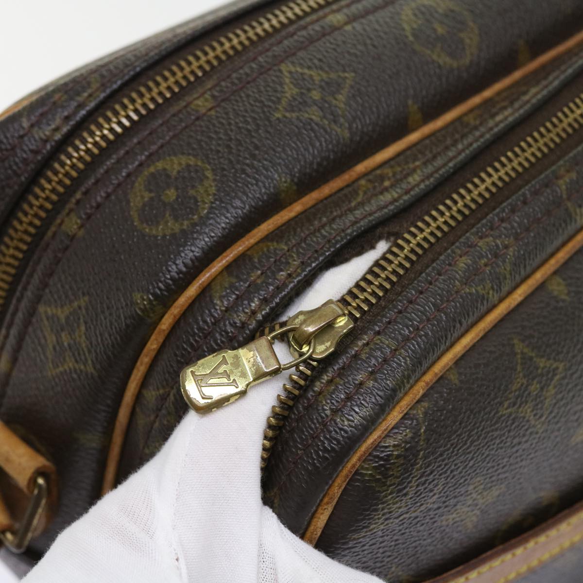 LOUIS VUITTON Monogram Reporter PM Shoulder Bag M45254 LV Auth 53914