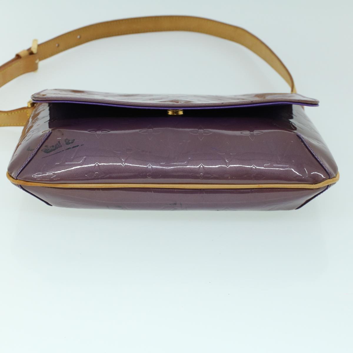 LOUIS VUITTON Vernis Thompson Street Shoulder Bag Purple M91095 LV Auth 53943