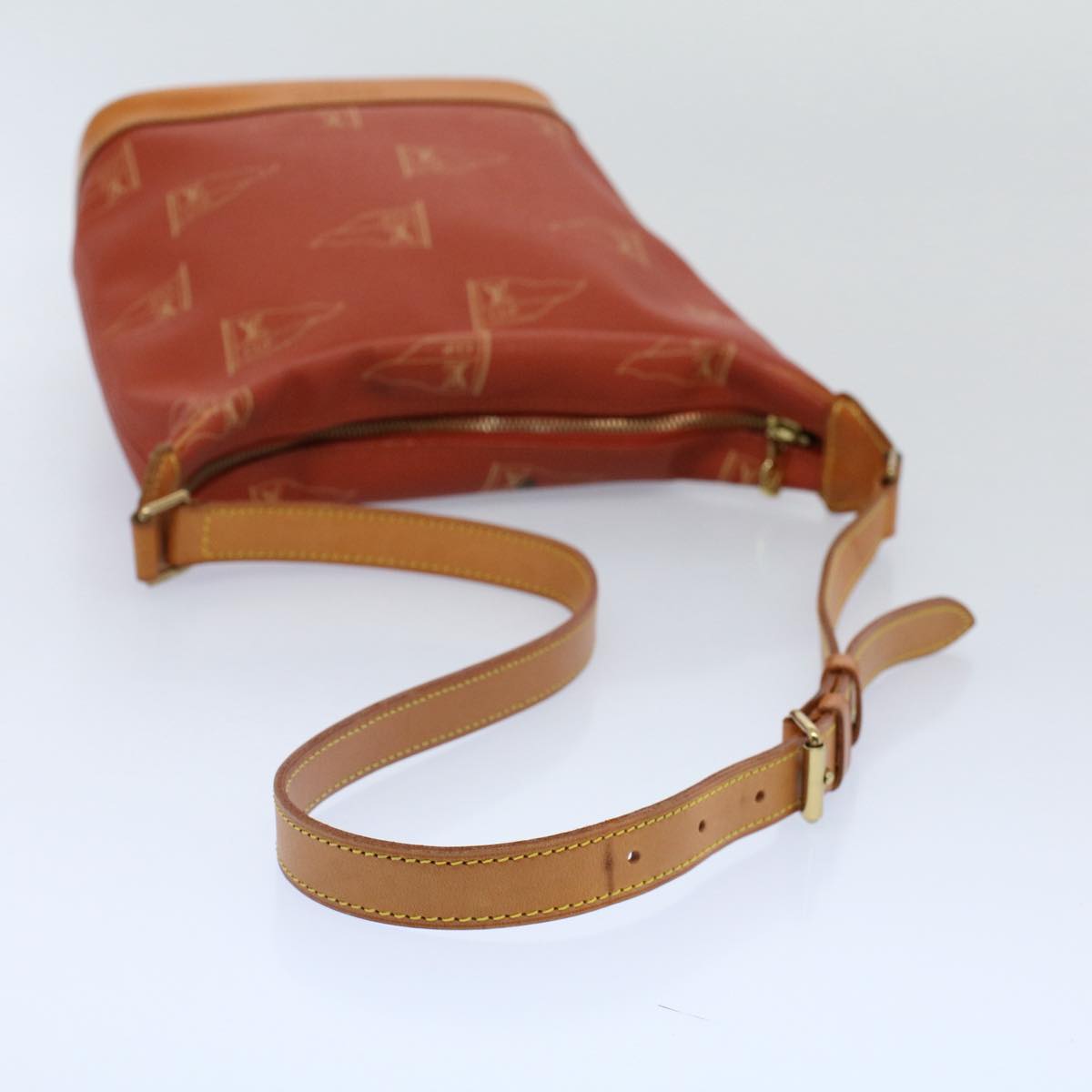 LOUIS VUITTON LOUIS VUITTON Cup Le Touquet Shoulder Bag Red M80027 Auth 53988