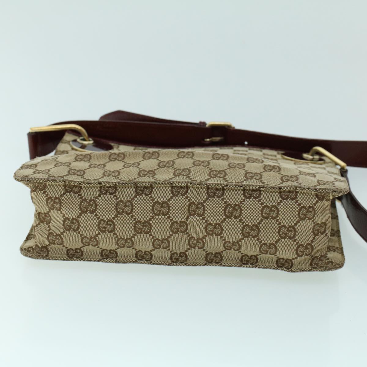 GUCCI GG Canvas Shoulder Bag Canvas Patent Beige Red Auth 54009