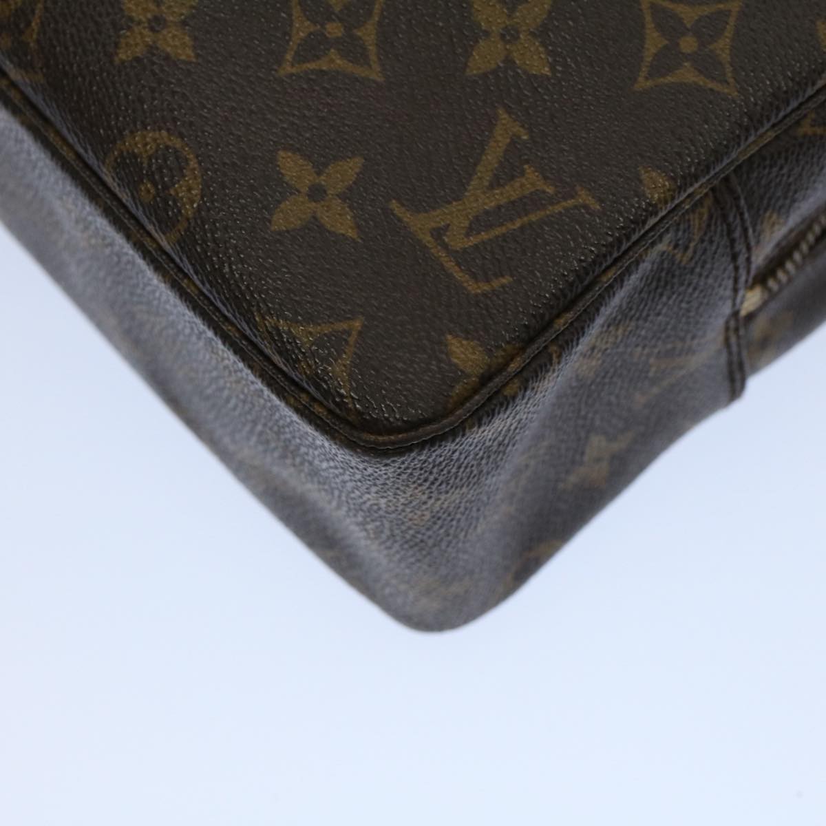 LOUIS VUITTON Monogram Trousse Toilette 28 Clutch Bag M47522 LV Auth 54160