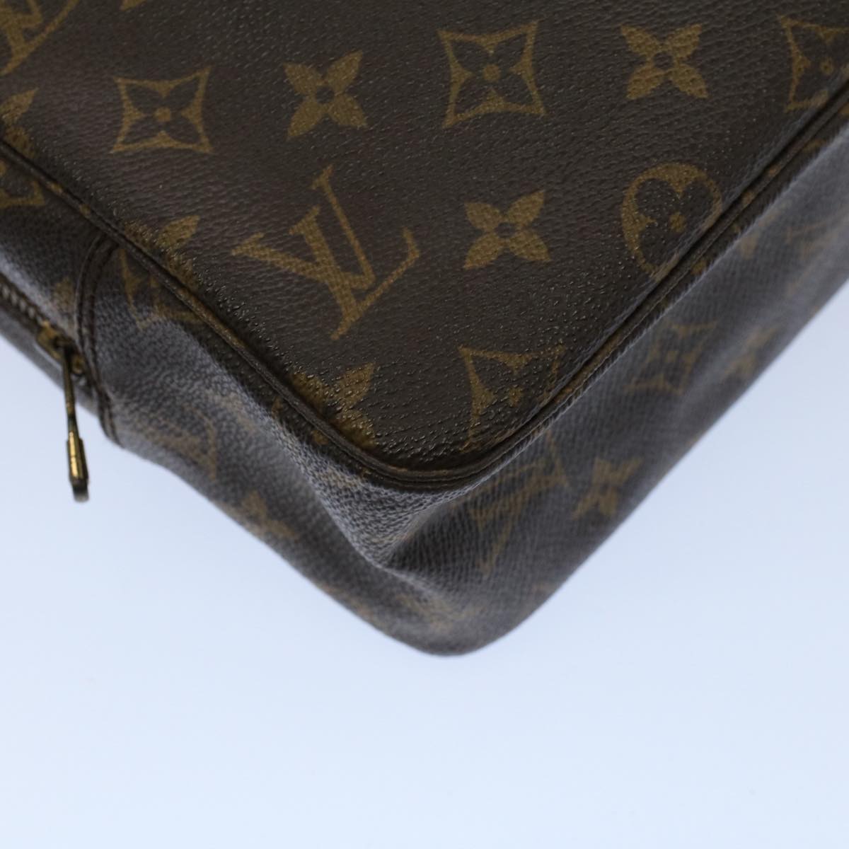 LOUIS VUITTON Monogram Trousse Toilette 28 Clutch Bag M47522 LV Auth 54160