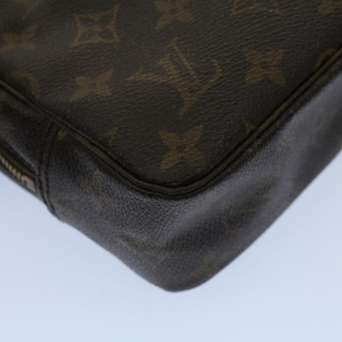 LOUIS VUITTON Monogram Trousse Toilette 23 Clutch Bag M47524 LV Auth 54161