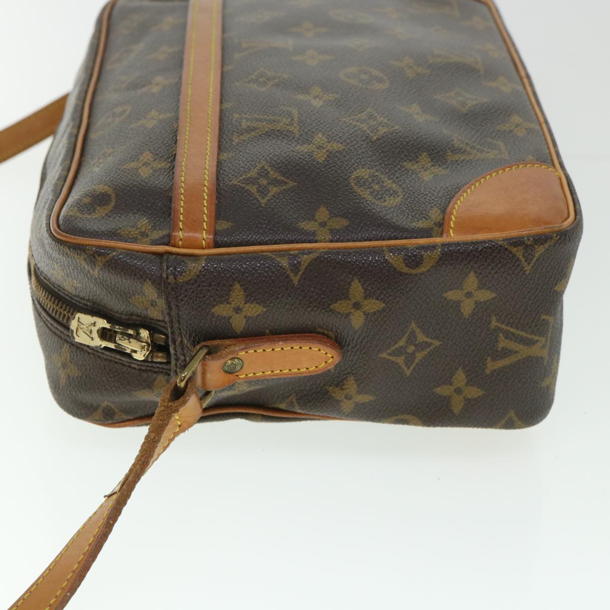 LOUIS VUITTON Monogram Trocadero 30 Shoulder Bag M51272 LV Auth 54162