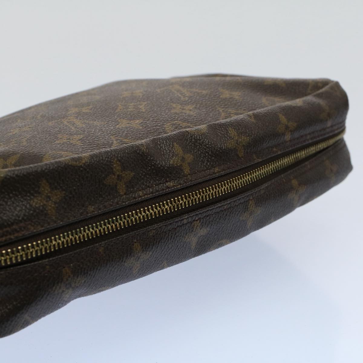 LOUIS VUITTON Monogram Trousse Toilette 28 Clutch Bag M47522 LV Auth 54163