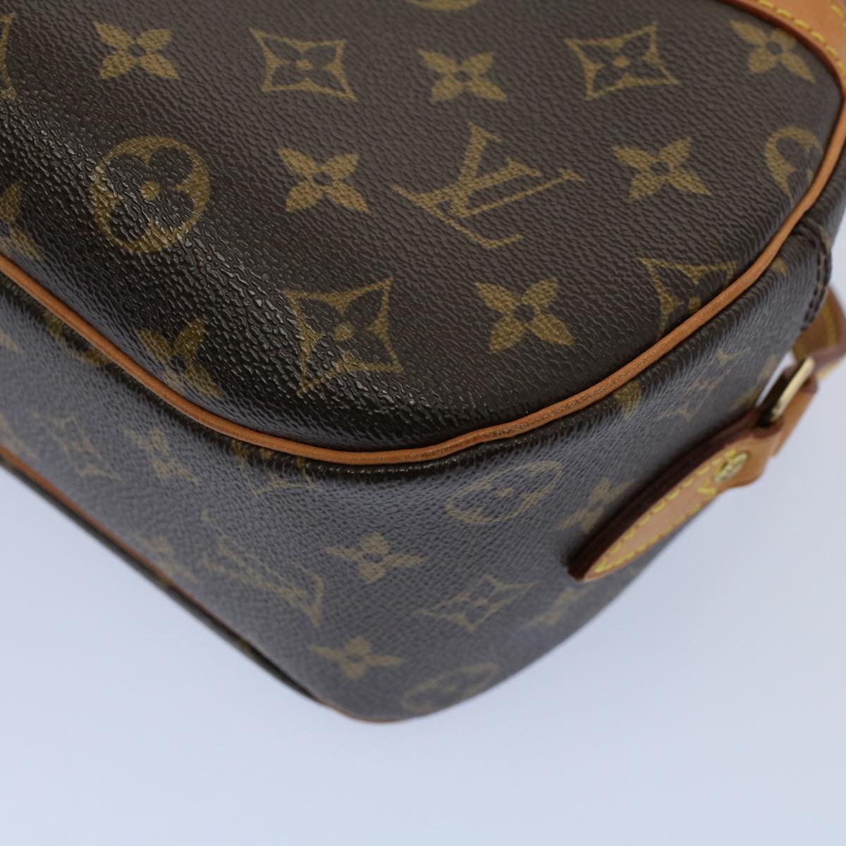 LOUIS VUITTON Monogram Blois Shoulder Bag M51221 LV Auth 54168