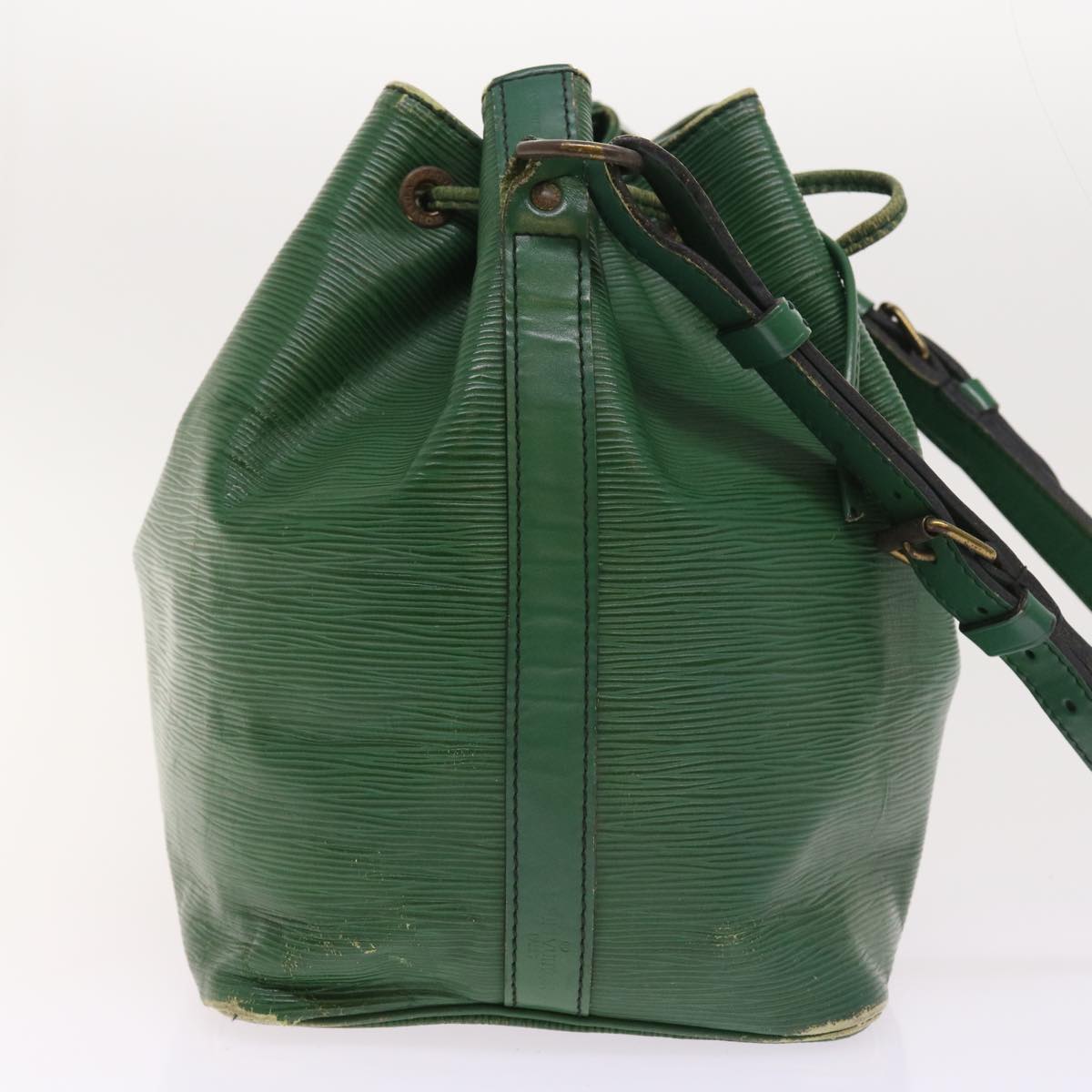 LOUIS VUITTON Epi Petit Noe Shoulder Bag Green M44104 LV Auth 54293