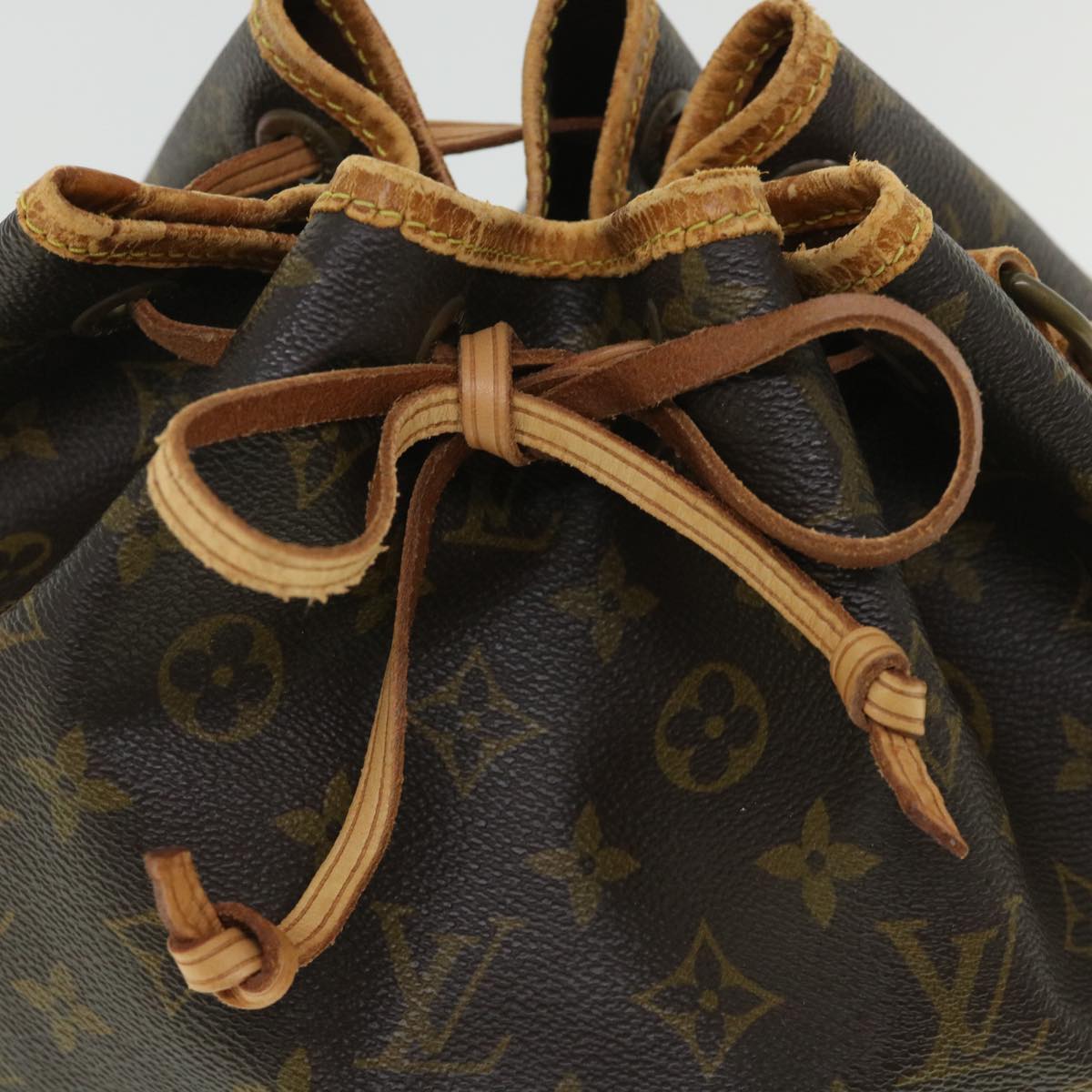 LOUIS VUITTON Monogram Petit Noe Shoulder Bag M42226 LV Auth 54318