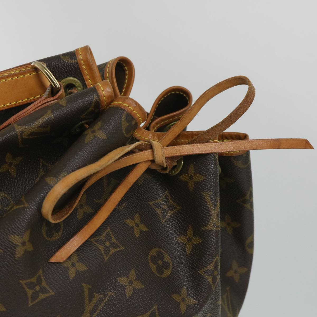 LOUIS VUITTON Monogram Noe Shoulder Bag M42224 LV Auth 54319