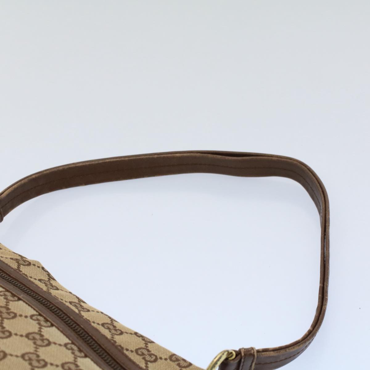 GUCCI GG Canvas Shoulder Bag Beige 130736 Auth 54324