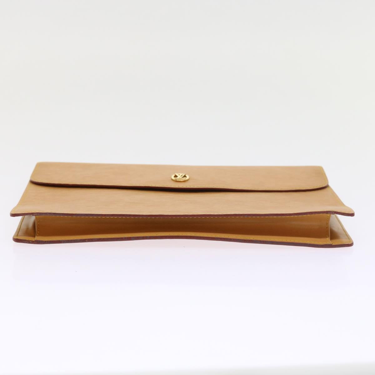 LOUIS VUITTON Epi Montaigne 23 Clutch Bag Winnipeg Beige M52666 LV Auth 54414