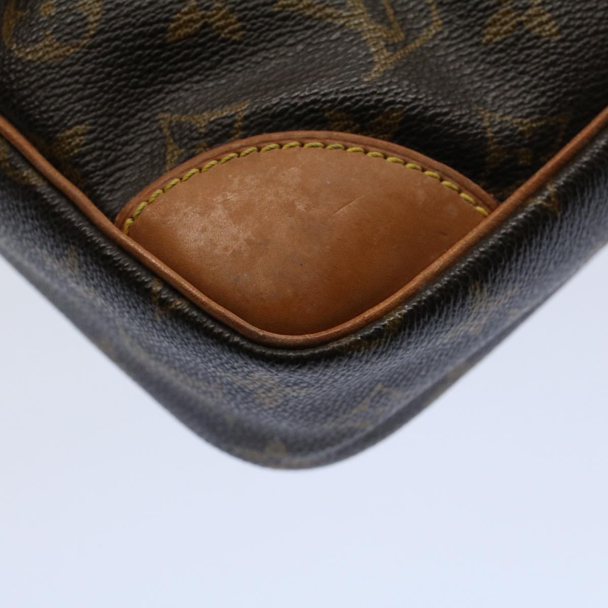 LOUIS VUITTON Monogram Compiegne 28 Clutch Bag M51845 LV Auth 54529