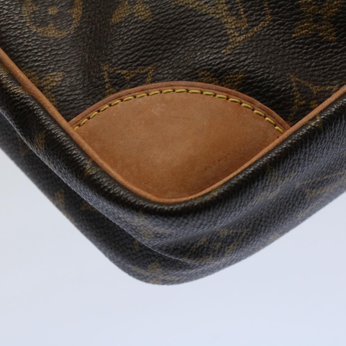 LOUIS VUITTON Monogram Compiegne 28 Clutch Bag M51845 LV Auth 54529