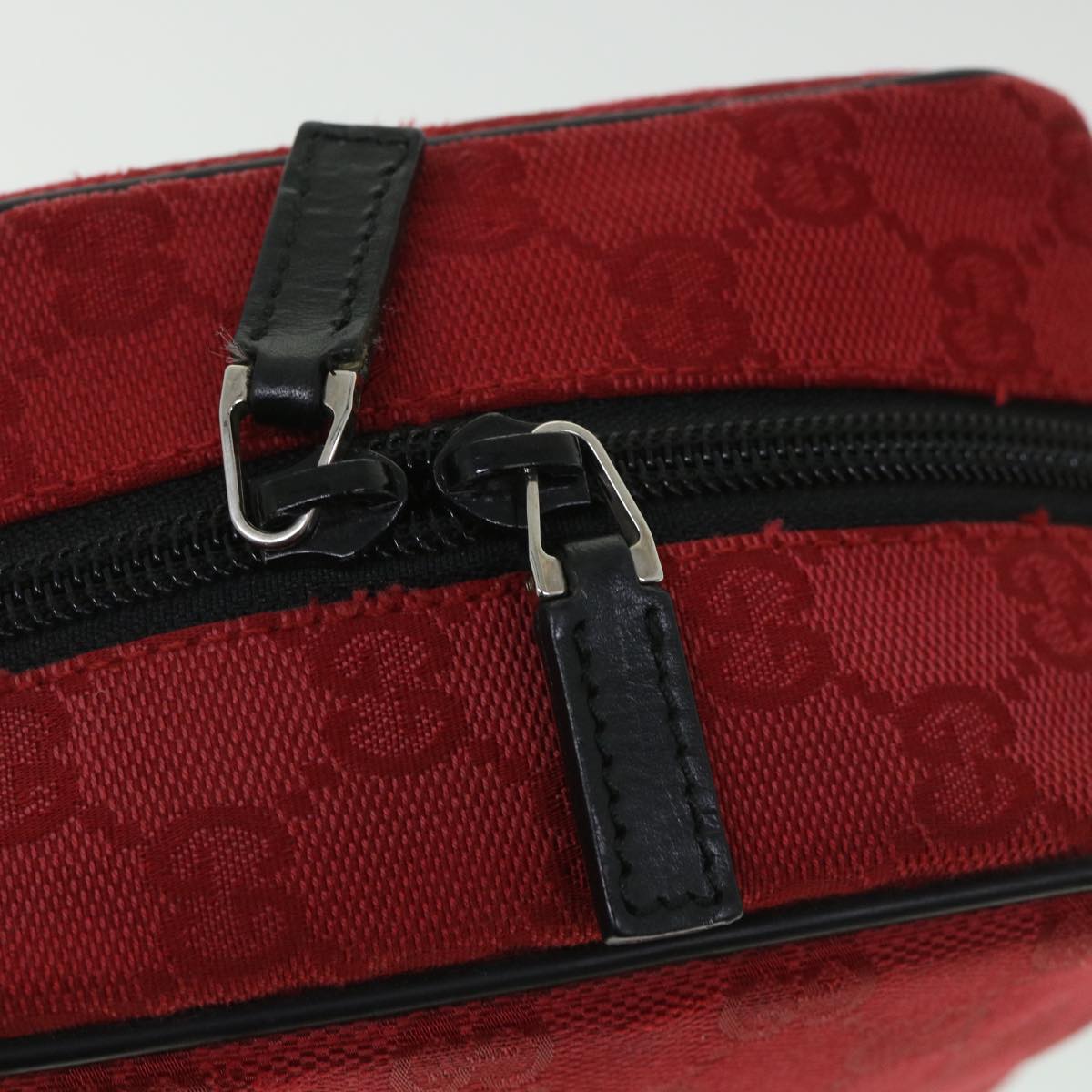 GUCCI GG Canvas Shoulder Bag Red 018 1612 200047 Auth 54533