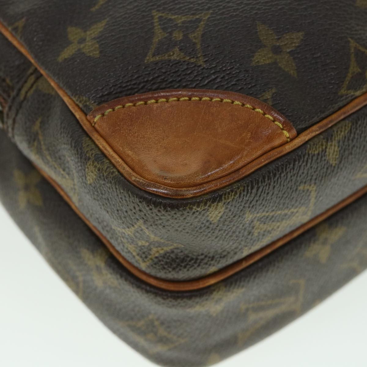 LOUIS VUITTON Monogram Amazon Shoulder Bag M45236 LV Auth 54589